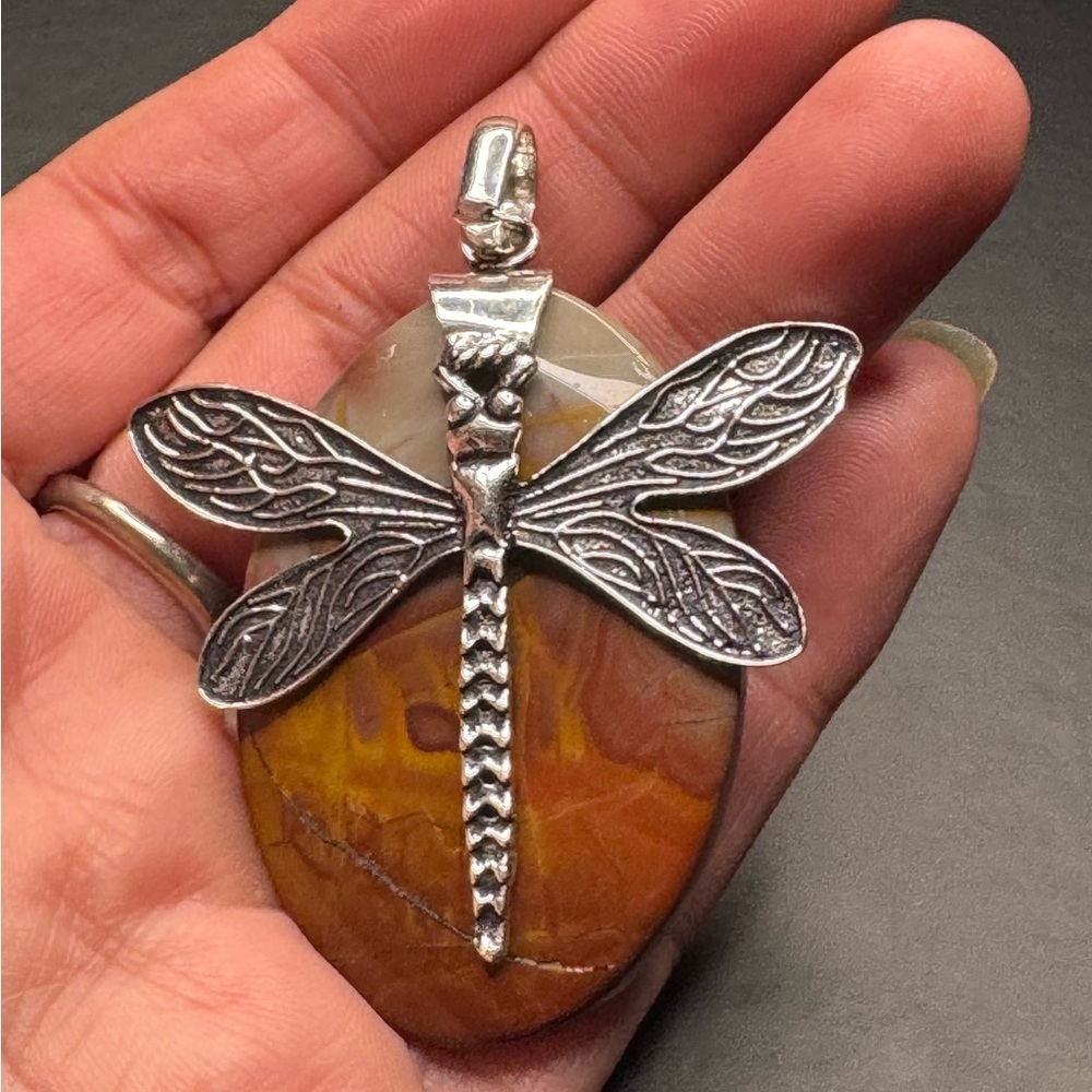 Cap Noreena Jasper Pendant Necklace 925 Silver Plated Dragonfly. 2.4"
